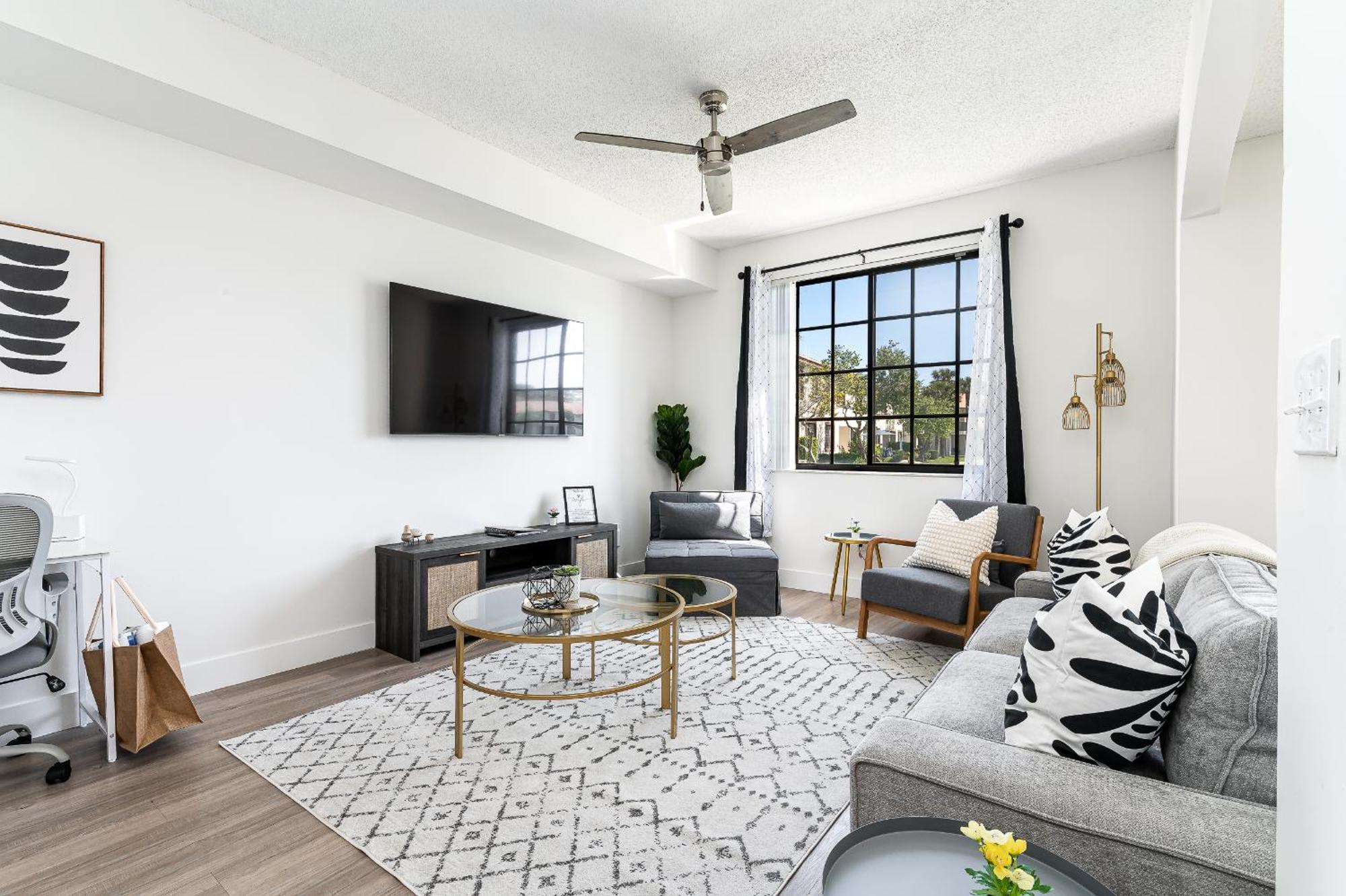 Newly Renovated Townhome With King Bed Delray Beach Zewnętrze zdjęcie