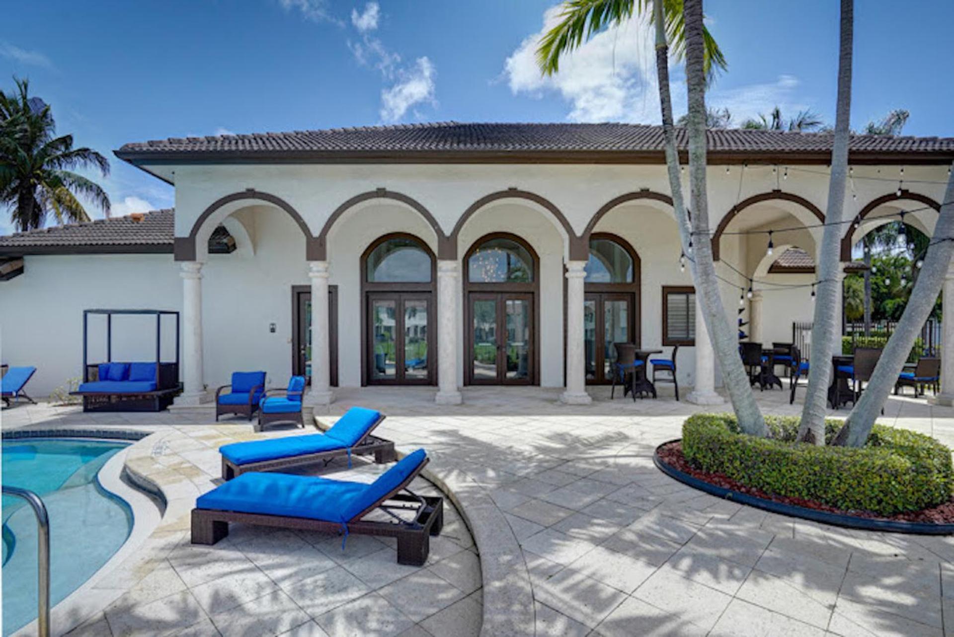 Newly Renovated Townhome With King Bed Delray Beach Zewnętrze zdjęcie